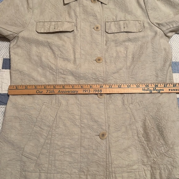 ISDA & Co Jacket - Picture 9 of 12